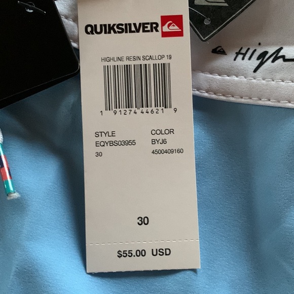 Quiksilver Resin Scallop boardshorts - brand new - Picture 3 of 3